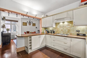 Cholmley Gardens, London, NW6