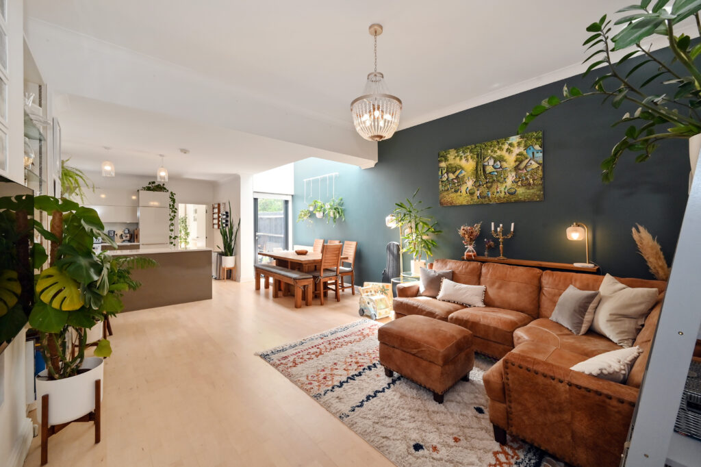 Minster Road, London, NW2