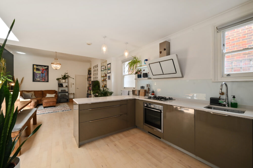 Minster Road, London, NW2