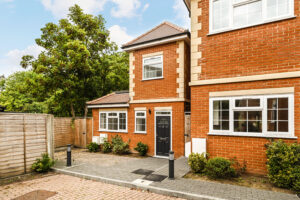 Maxwelton Close, London, NW7