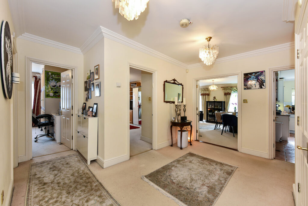 Hanbury Close, London, NW4