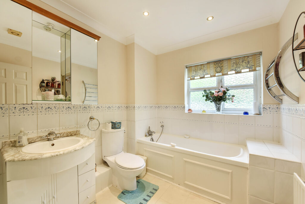 Hanbury Close, London, NW4