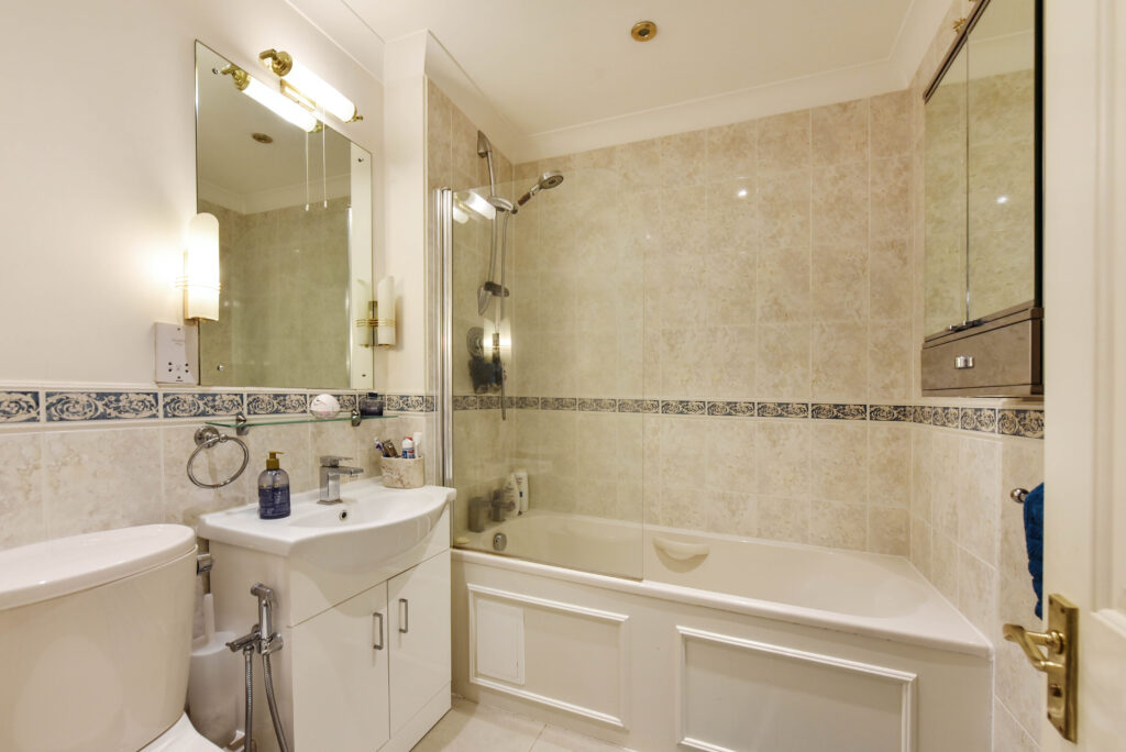 Hanbury Close, London, NW4