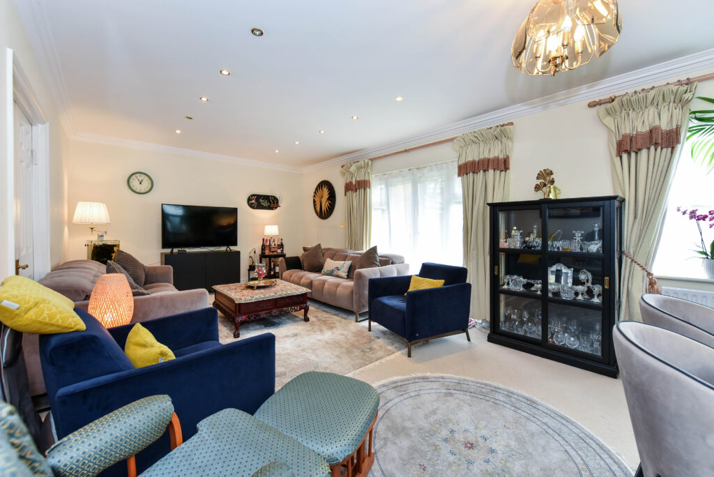 Hanbury Close, London, NW4