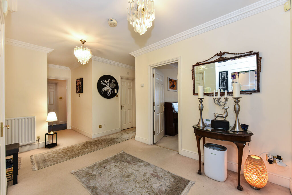Hanbury Close, London, NW4