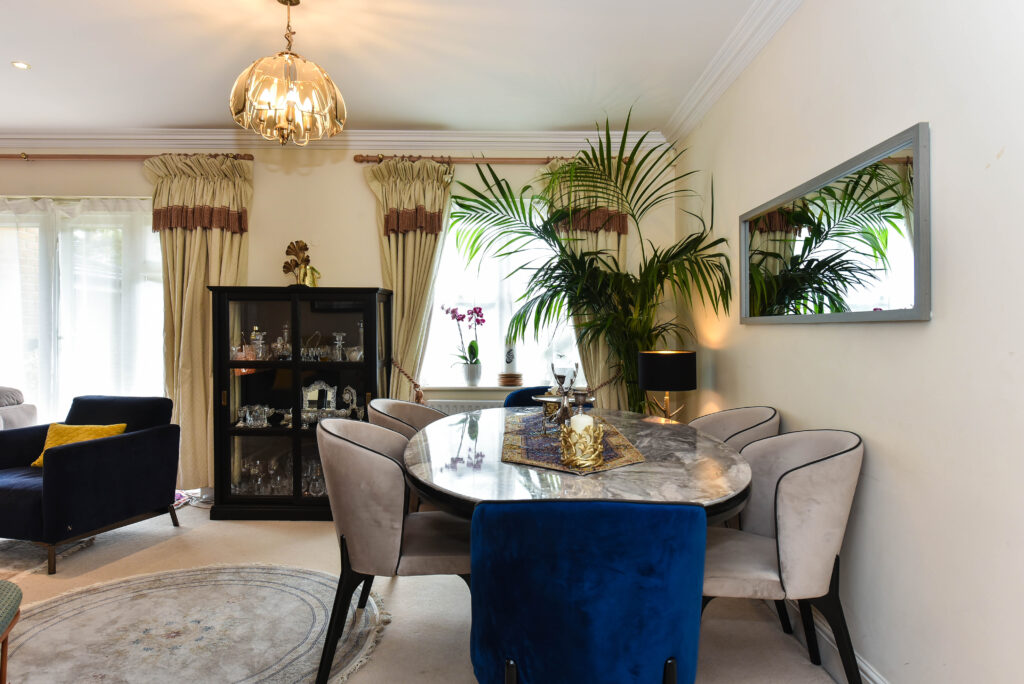 Hanbury Close, London, NW4