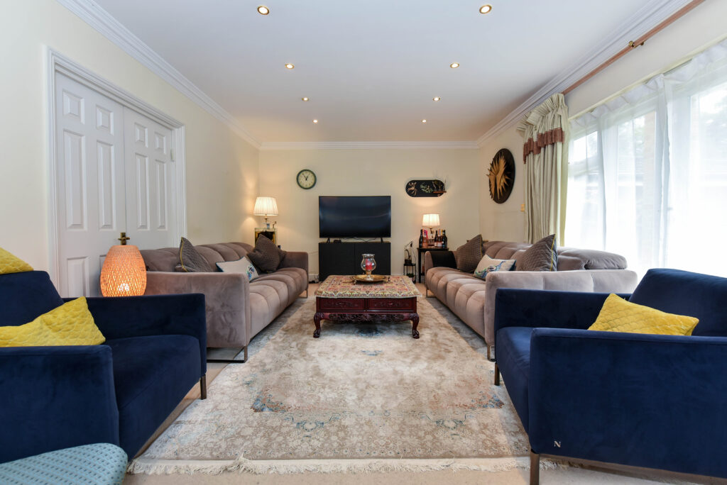 Hanbury Close, London, NW4