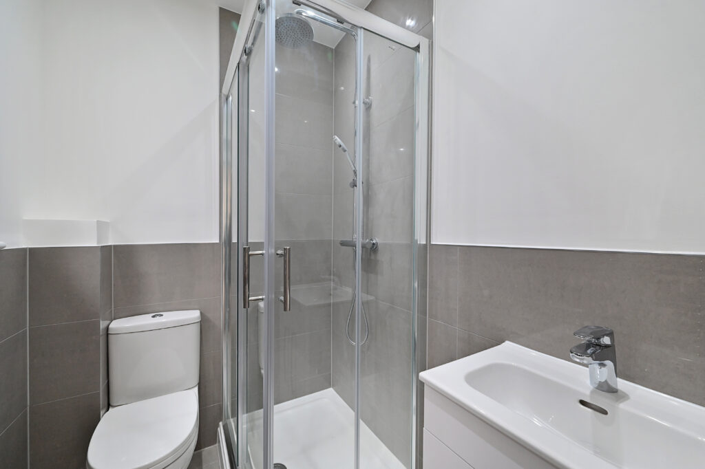 Maxwelton Close (B), London, NW7