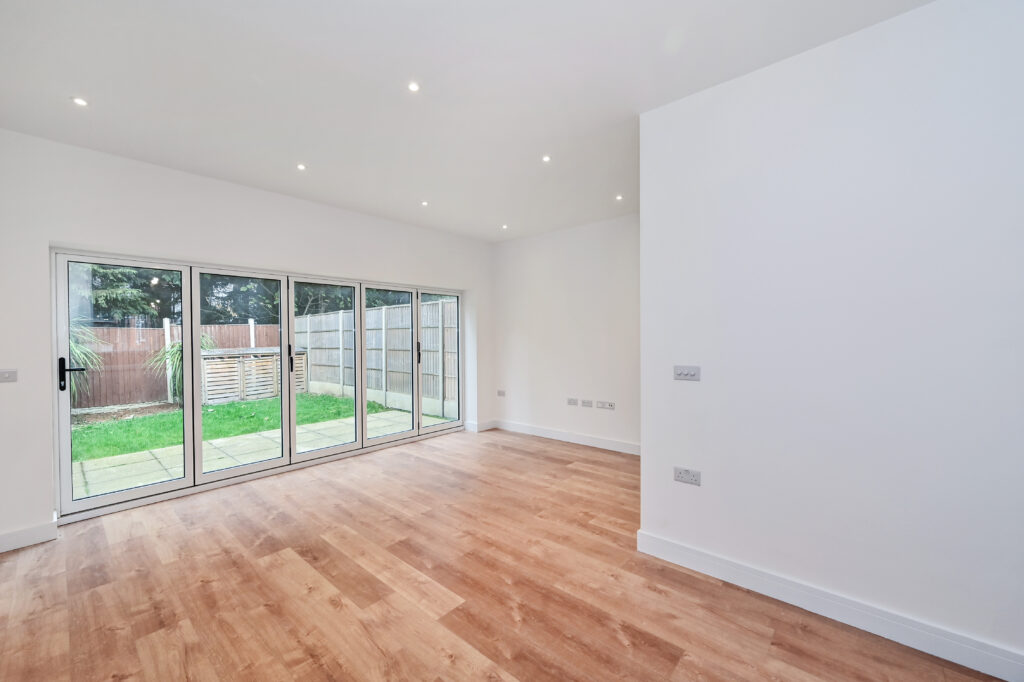 Maxwelton Close (B), London, NW7