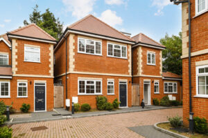 Maxwelton Close, London, NW7
