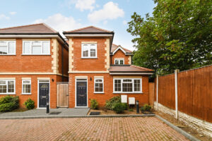 Maxwelton Close, London, NW7