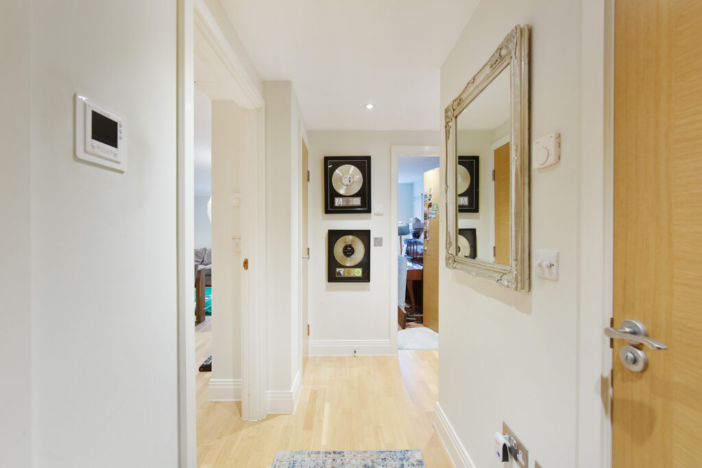 Bournehall Road, Bushey, WD23